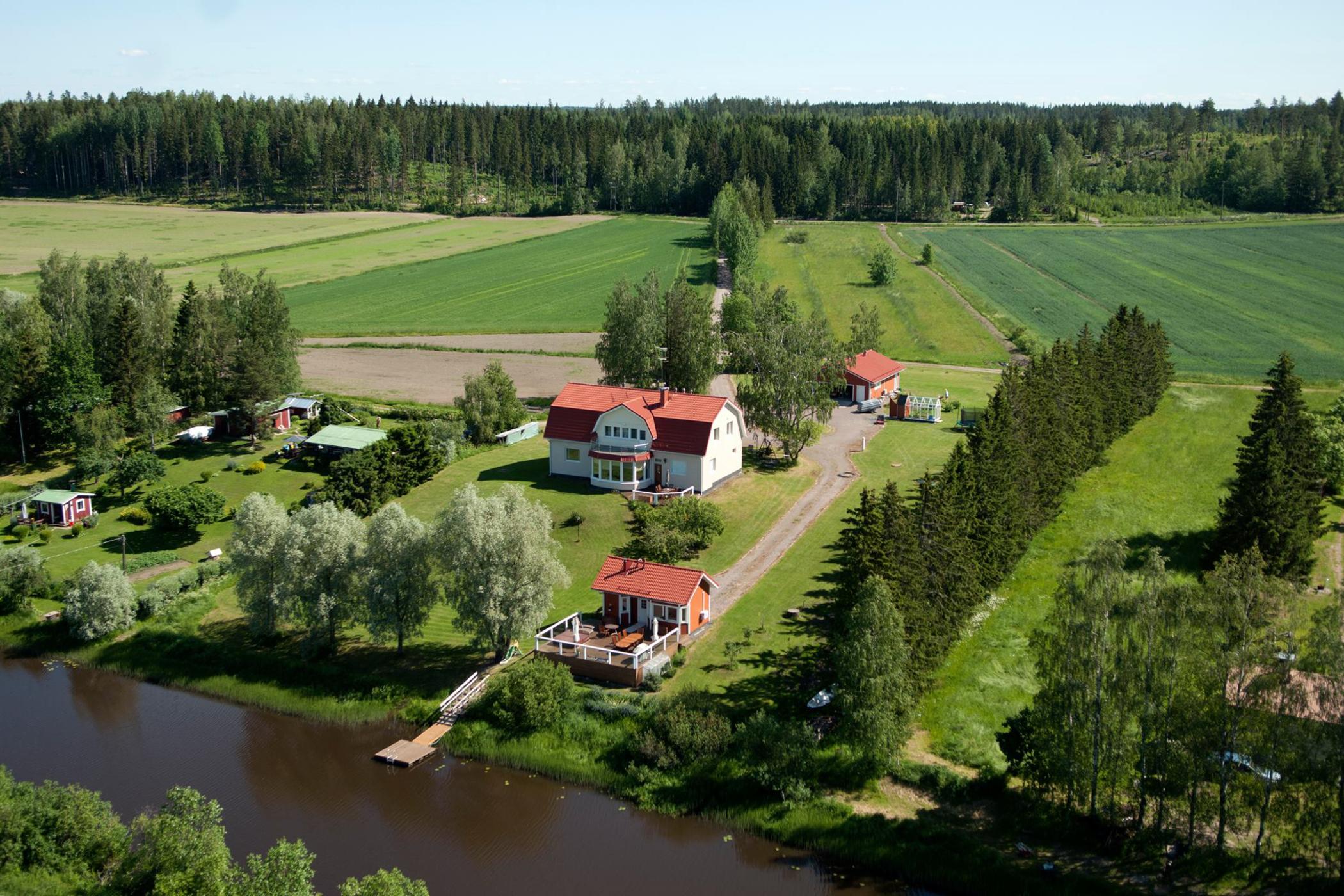 2. MUSTIJOENRANTA, MÄNTSÄLÄ, UUSIMAA, MESSILÄ