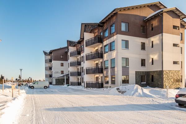 NORDIC CHALET 9209