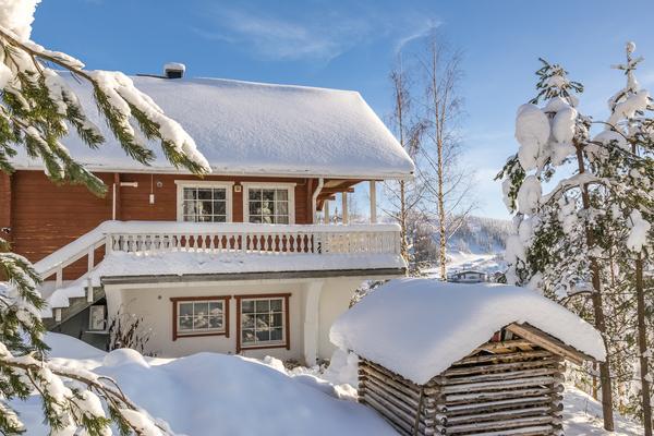 AURINKOALPPI 10A PARITALO Sisältää 2 hissilippua