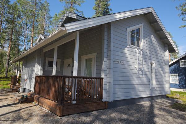 YLLÄS IISAKKI AS. 10A