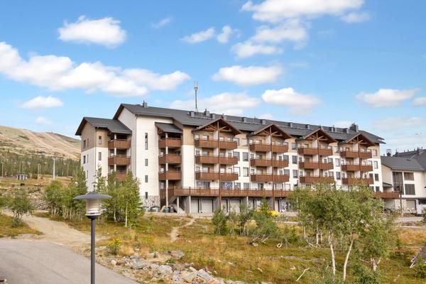 SKI CHALETS VII 7403