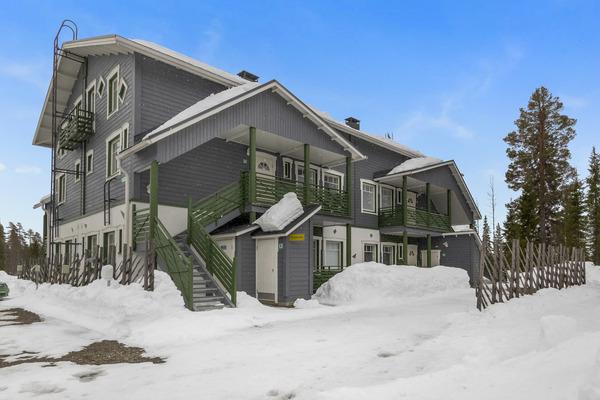 YLLÄS-EELI GREEN HOUSE C2