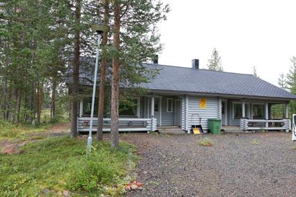VALKOINEN PEURA