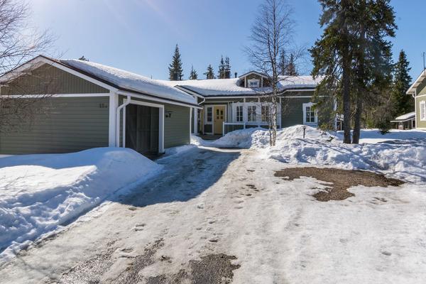 RUKAN TAIKAVUOSSELI 12 A